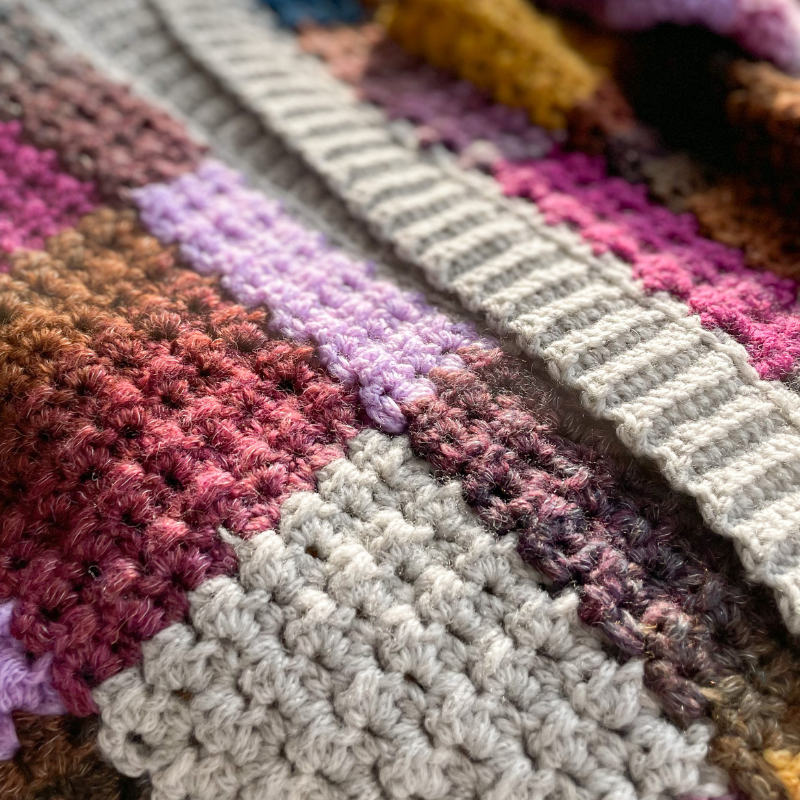 HAAKPATROON Faux Granny Cardigan | boyfriend cardigan | granny squares