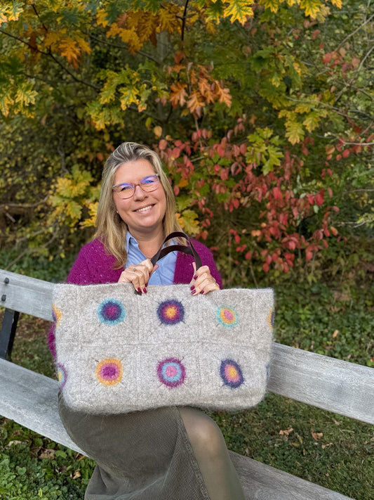 Workshop HAKEN : Circles in the Sand gevilte granny tas