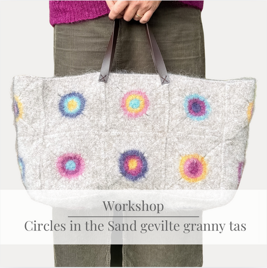 Workshop HAKEN : Circles in the Sand gevilte granny tas