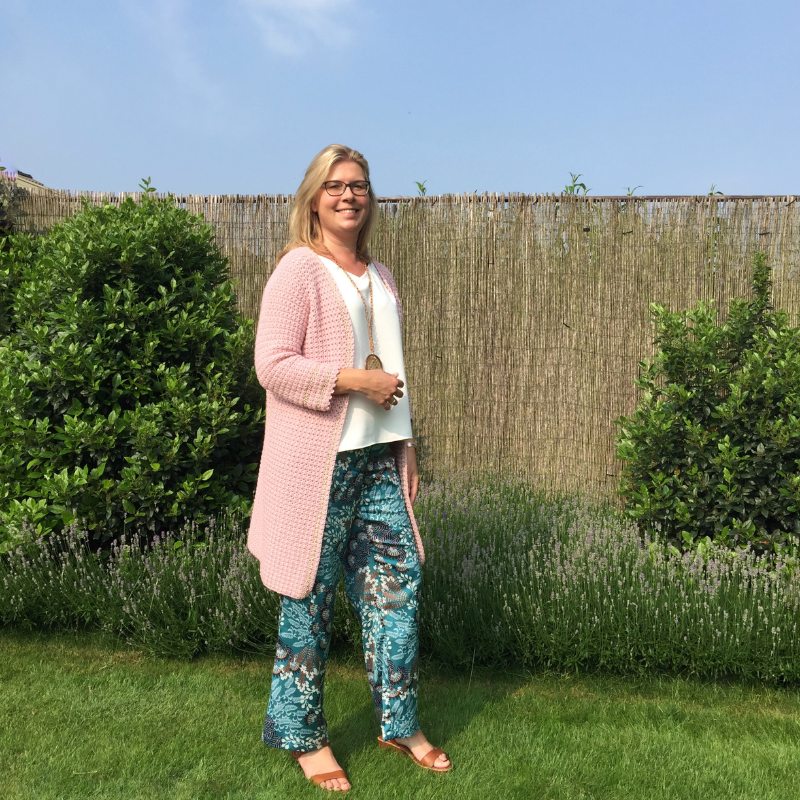 HAAKPATROON Pretty in Pink Cardigan l Vest I oversized